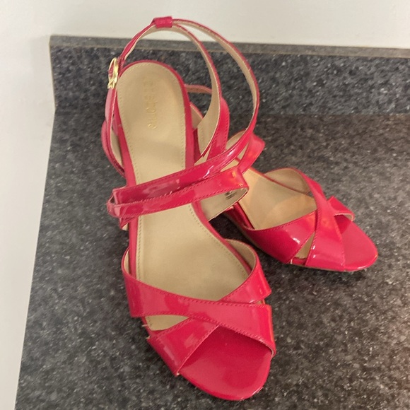 Pink wedge sandals - Picture 2 of 4